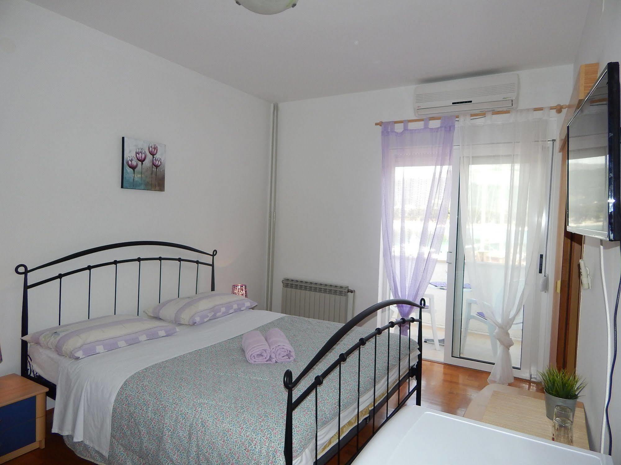 Rooms And Apartments Porat สโตเบรช ภายนอก รูปภาพ
